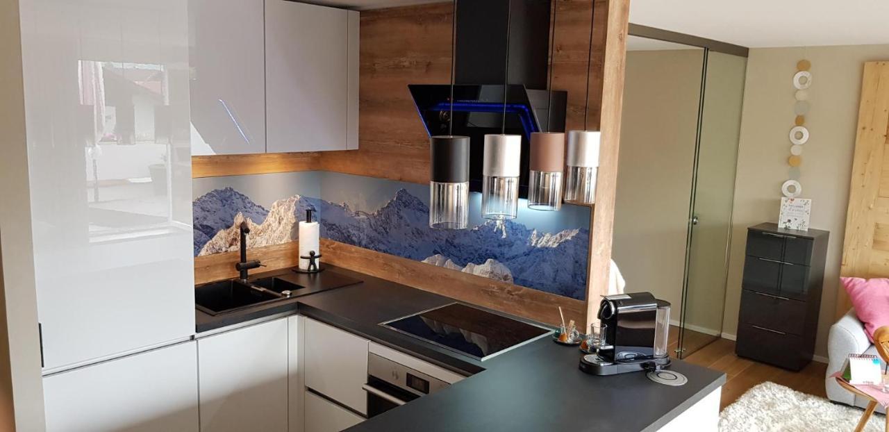 Ferienwohnung ALMI - Alpenglück Traumhafte Whg.m.20qm Dachterr. Oberstaufen Exterior foto